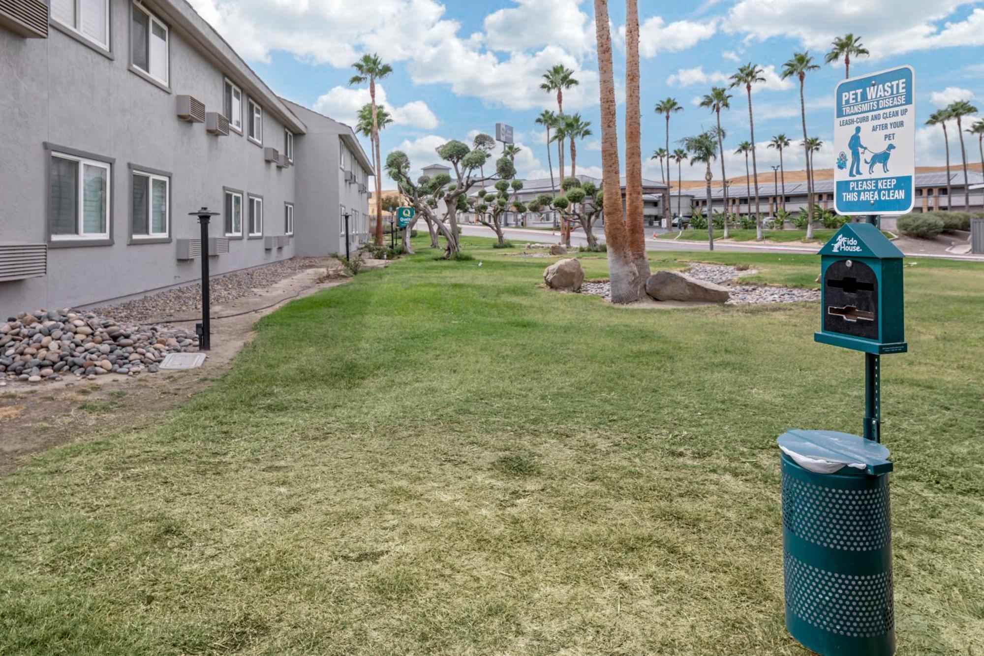 Quality Inn Kettleman City Near Hwy 41 Zewnętrze zdjęcie
