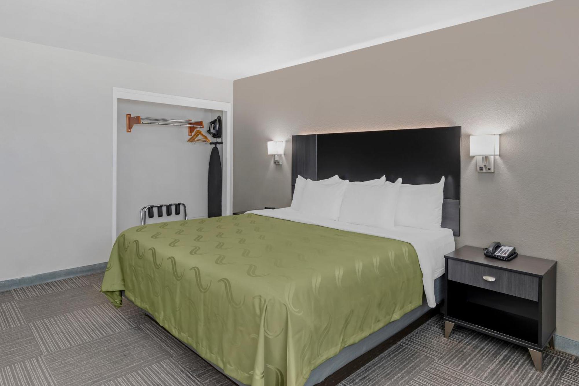 Quality Inn Kettleman City Near Hwy 41 Zewnętrze zdjęcie