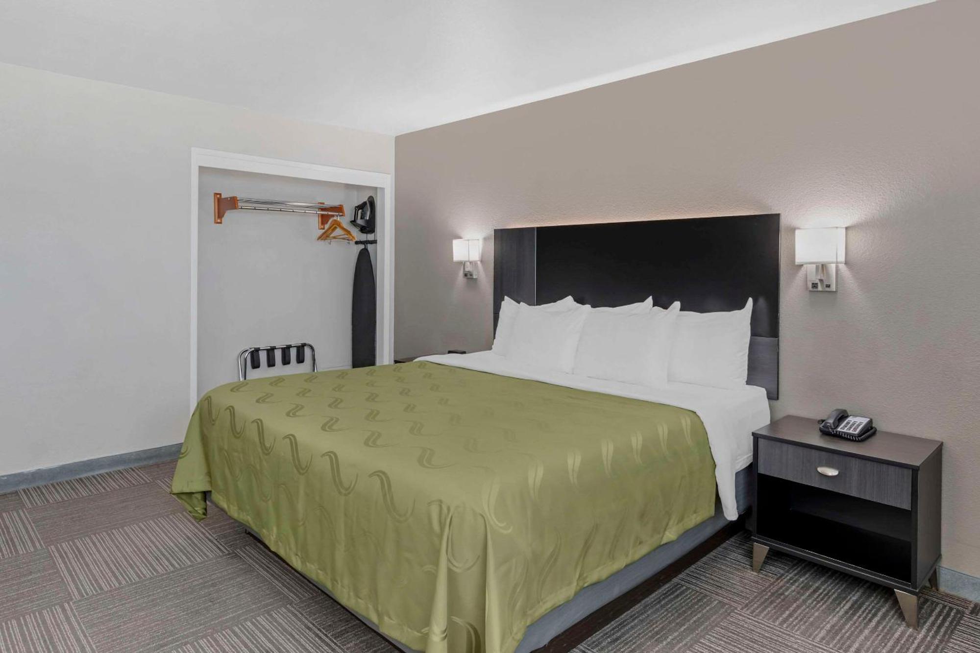 Quality Inn Kettleman City Near Hwy 41 Zewnętrze zdjęcie