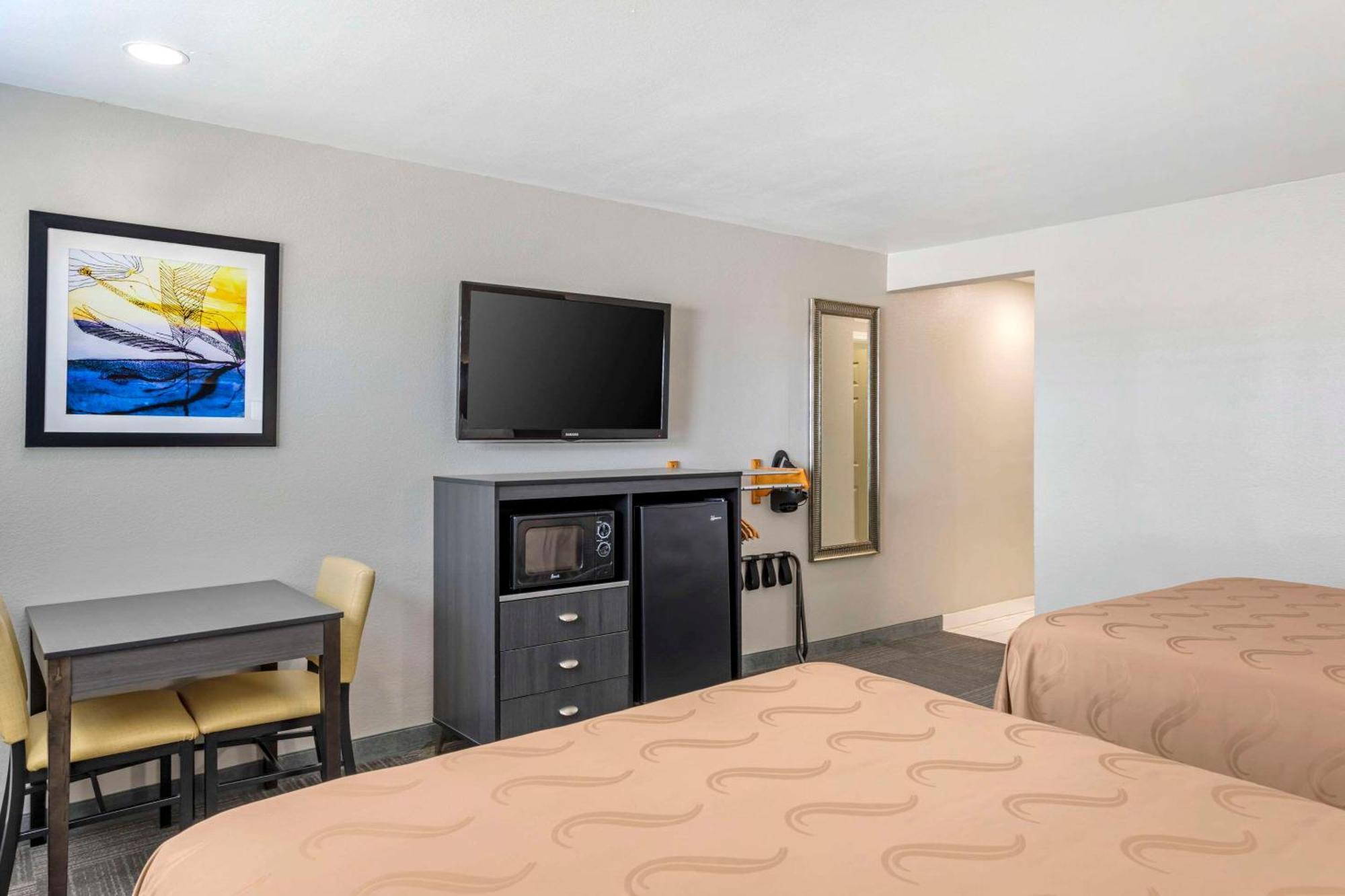 Quality Inn Kettleman City Near Hwy 41 Zewnętrze zdjęcie